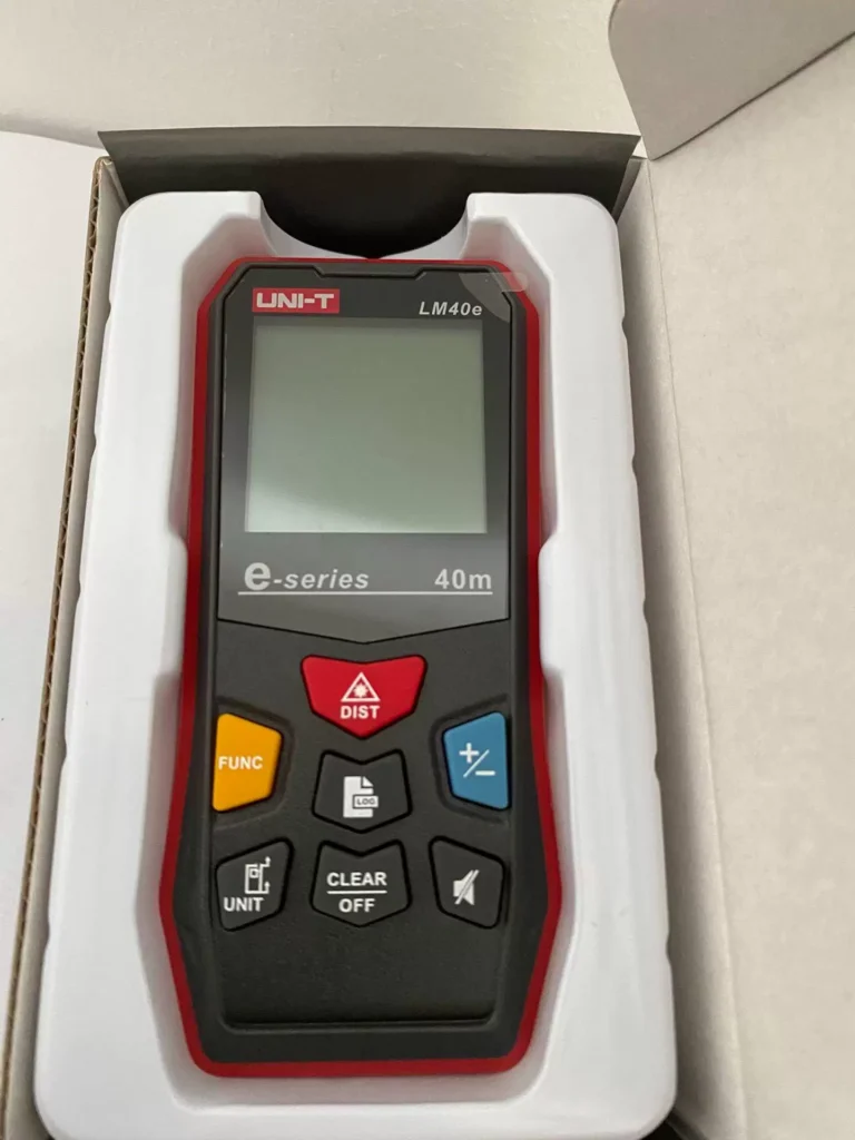 UNI-T LM40E Laser Distance Meter thumbnail