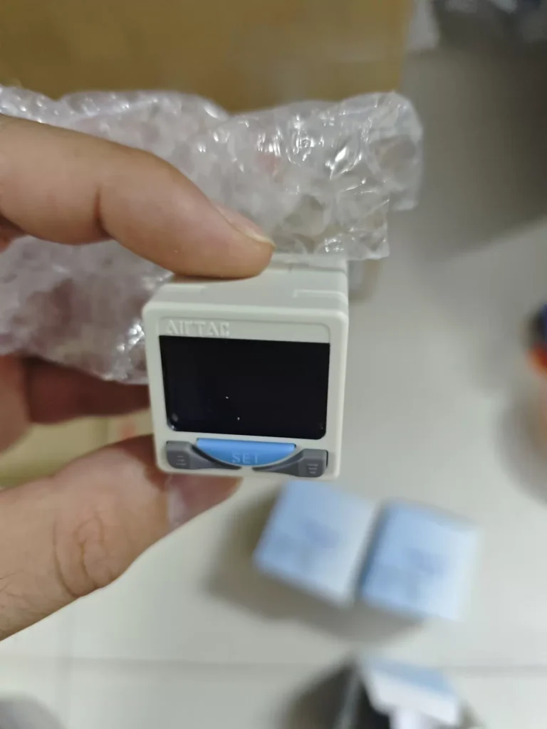 AIRTAC DPSN1B-10020 Sensor thumbnail