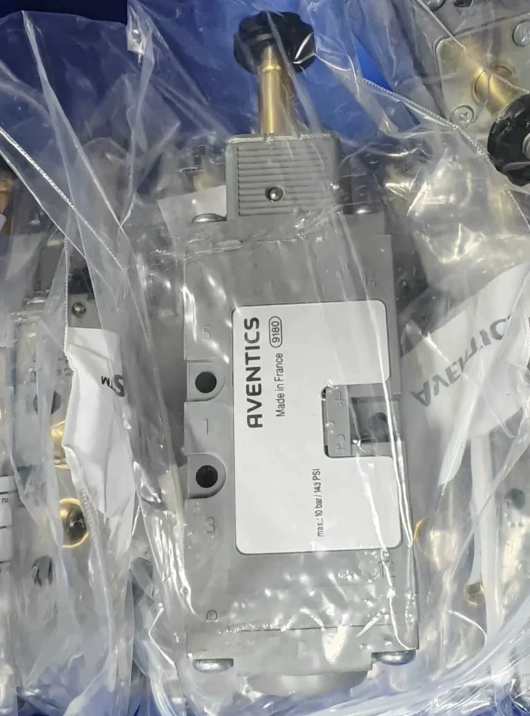 Aventics 0820022981 Pneumatic Valve