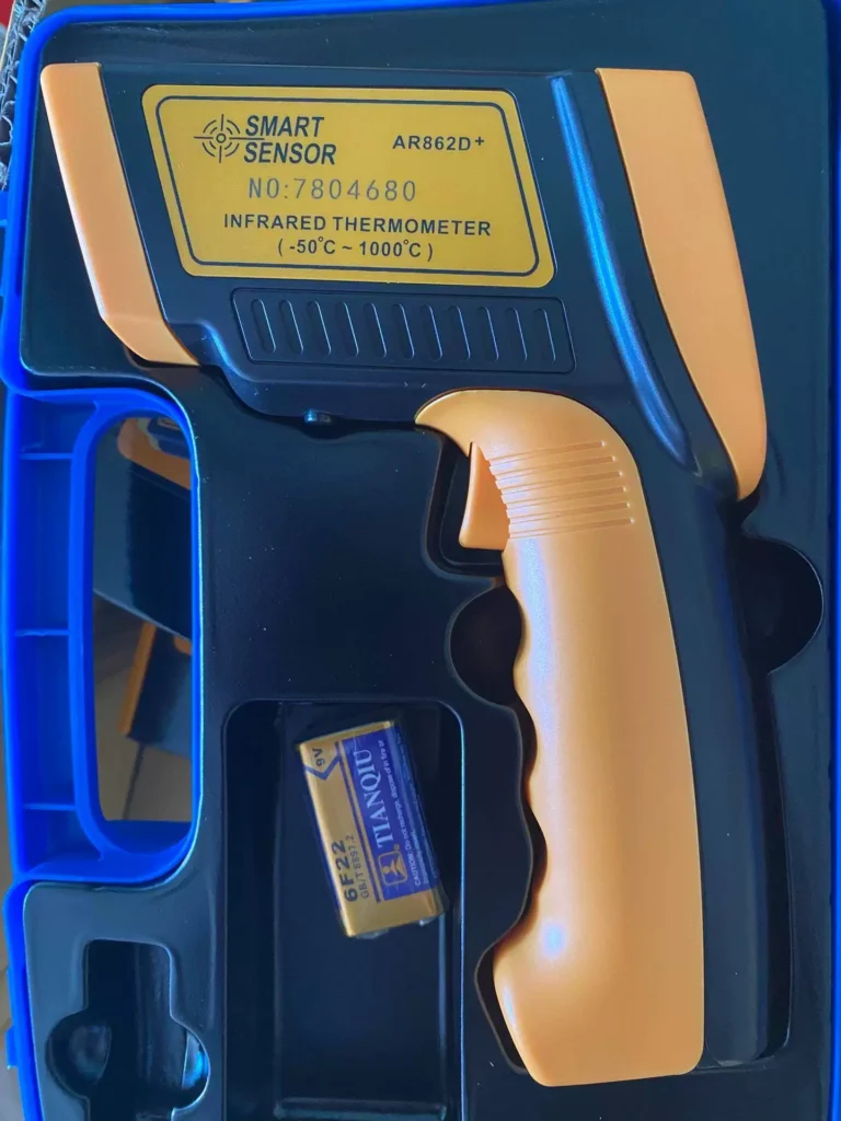 SMART SENSOR AR862D+ 1000 Infrared Thermometer