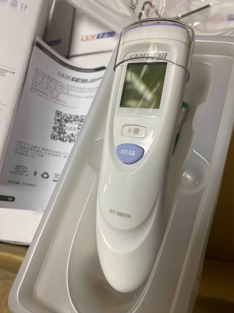 CEM DT-88007H Forehead Thermometer thumbnail