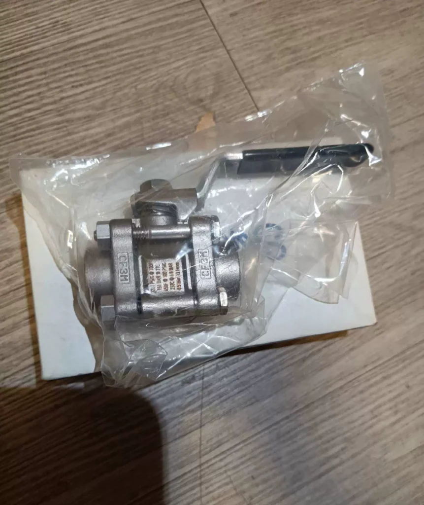 Swagelok SS-63TF8 Valve