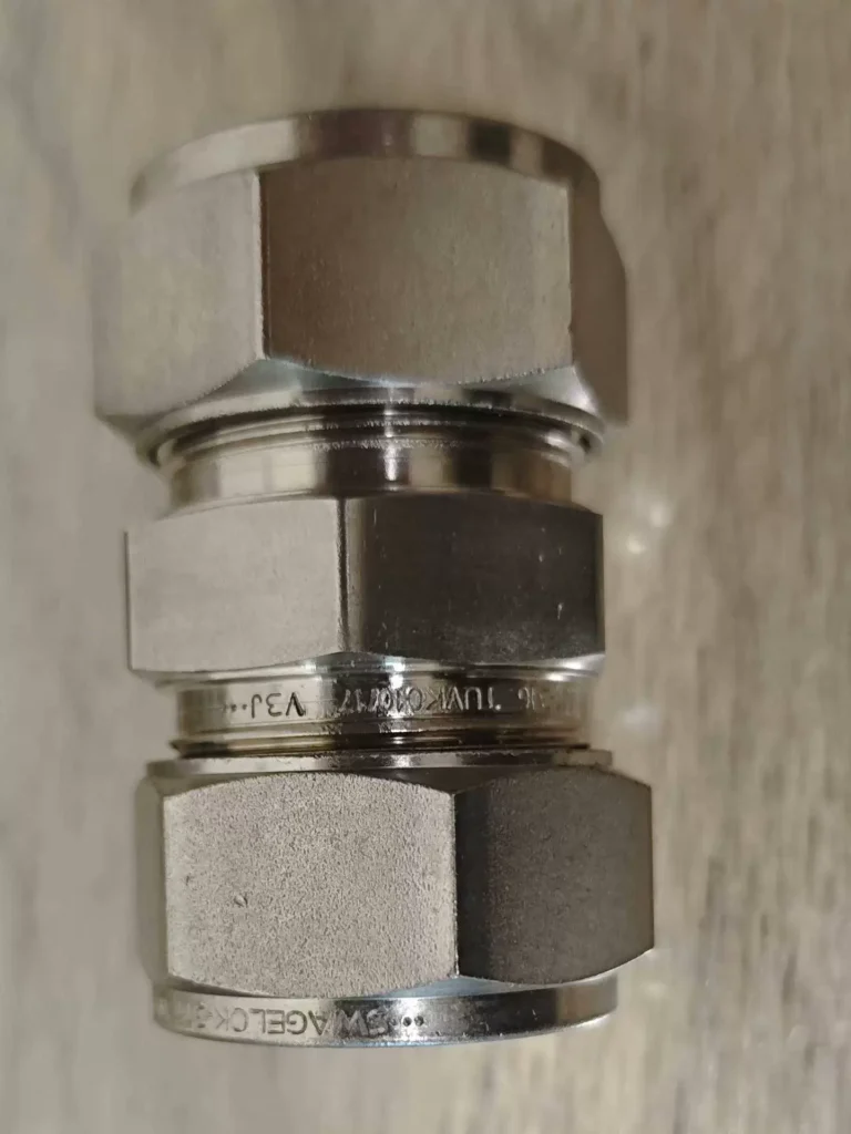 Swagelok SS-22M0-6 Union