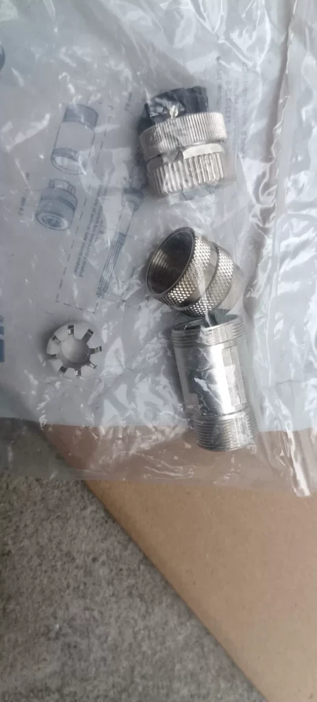binder 99143081204 Connector thumbnail
