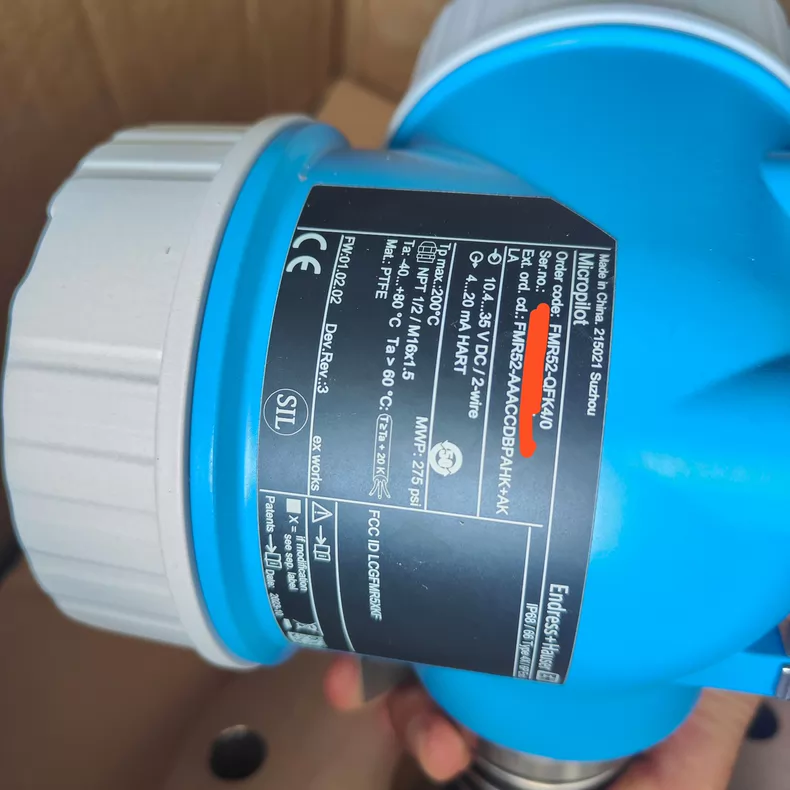 Endress+Hauser FMR52-QFKAA0 Radar Level Transmitter thumbnail
