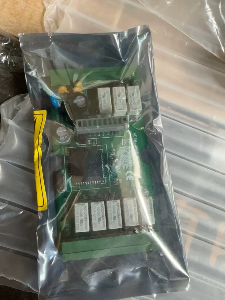 AXICOM REV.A1 Industrial I/O Module