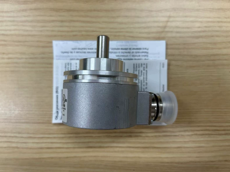 Baumer EIL580-SC10.5EN.02048.A Encoder thumbnail