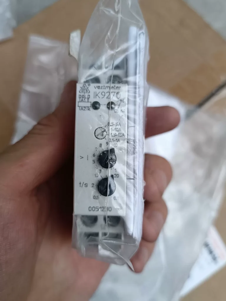 DOLD IK9270 Relay thumbnail