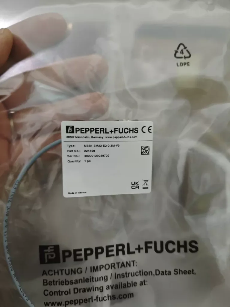 Pepperl+Fuchs Sensor NBB1-3M22-E2-0.3M-V3 thumbnail