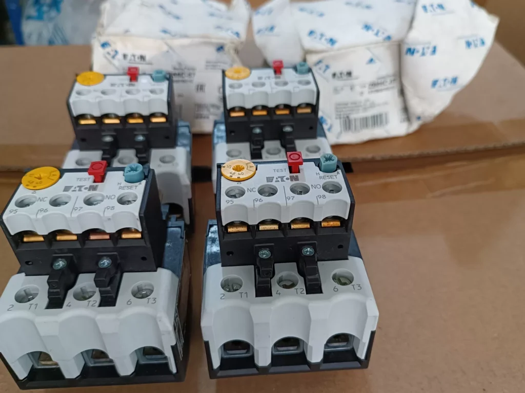 Eaton ZB65C-57 Relay thumbnail