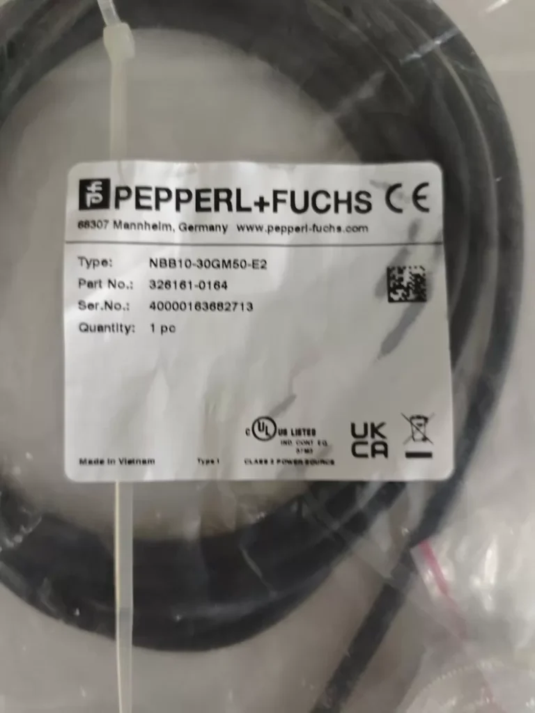 Pepperl+Fuchs Sensor NBB10-30GM50-E2 thumbnail