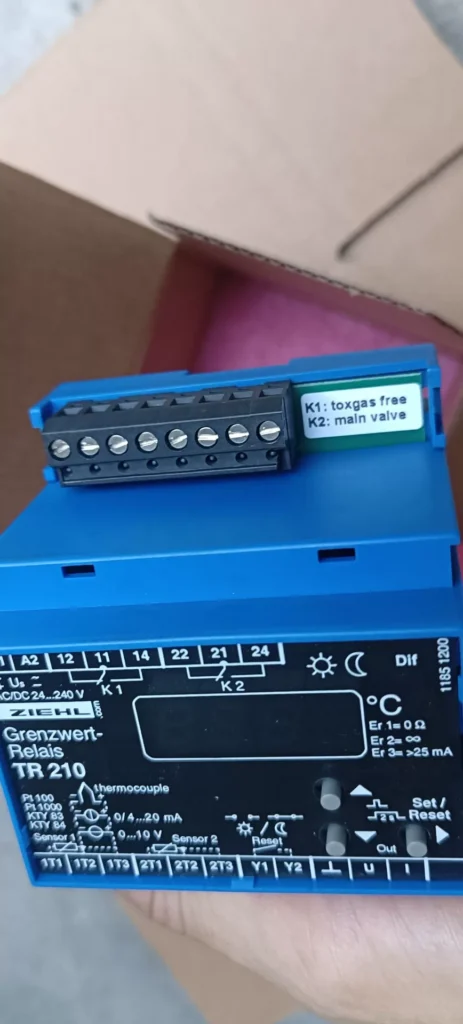Ziehl TR210 Relay