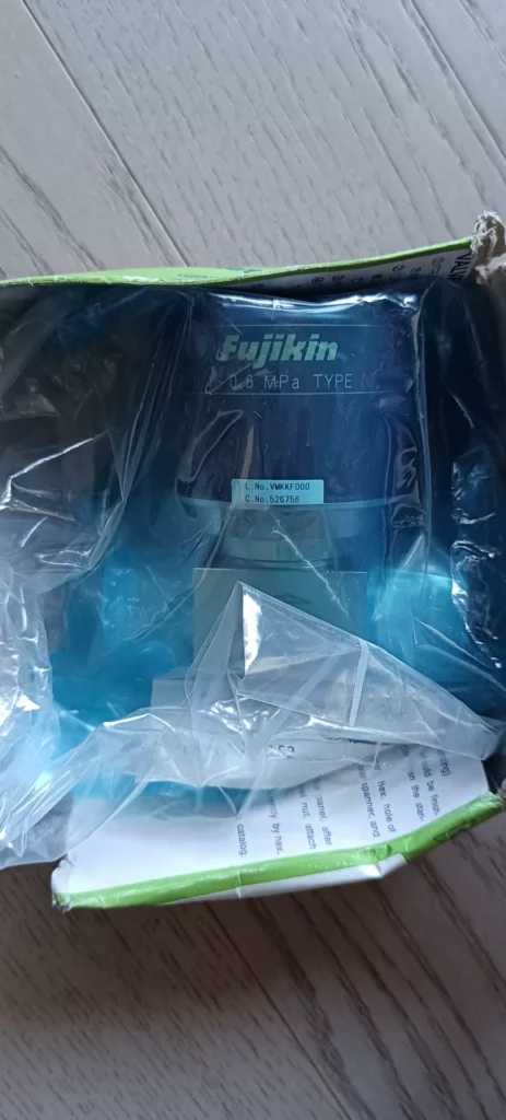 Fujikin NFPR-ND-71-9.52 Diaphragm Valve thumbnail