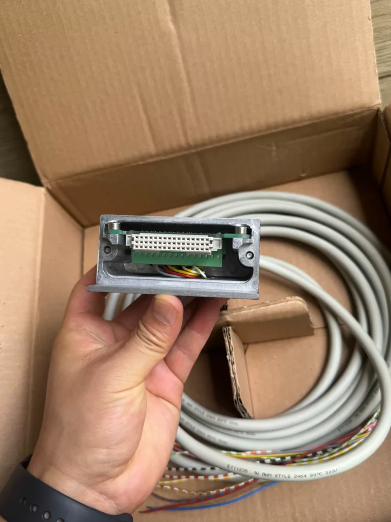 SICK SX0A-B1305B Industrial Connector thumbnail