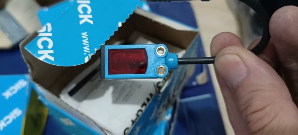 SICK WL4-3F3130 Sensor thumbnail