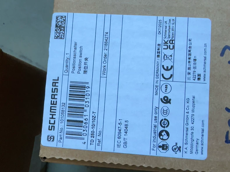 Schmersal TD 250-10/10Z-T Limit Switch