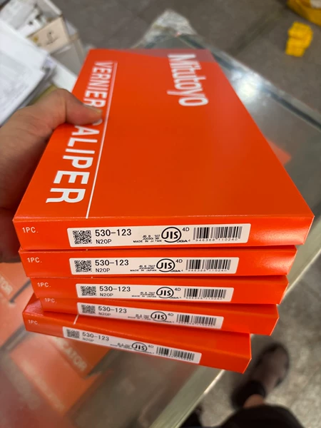 Mitutoyo Caliper 530-123