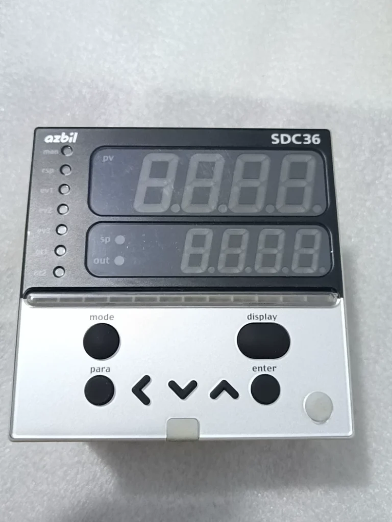 azbil SDC36 Temperature Controller