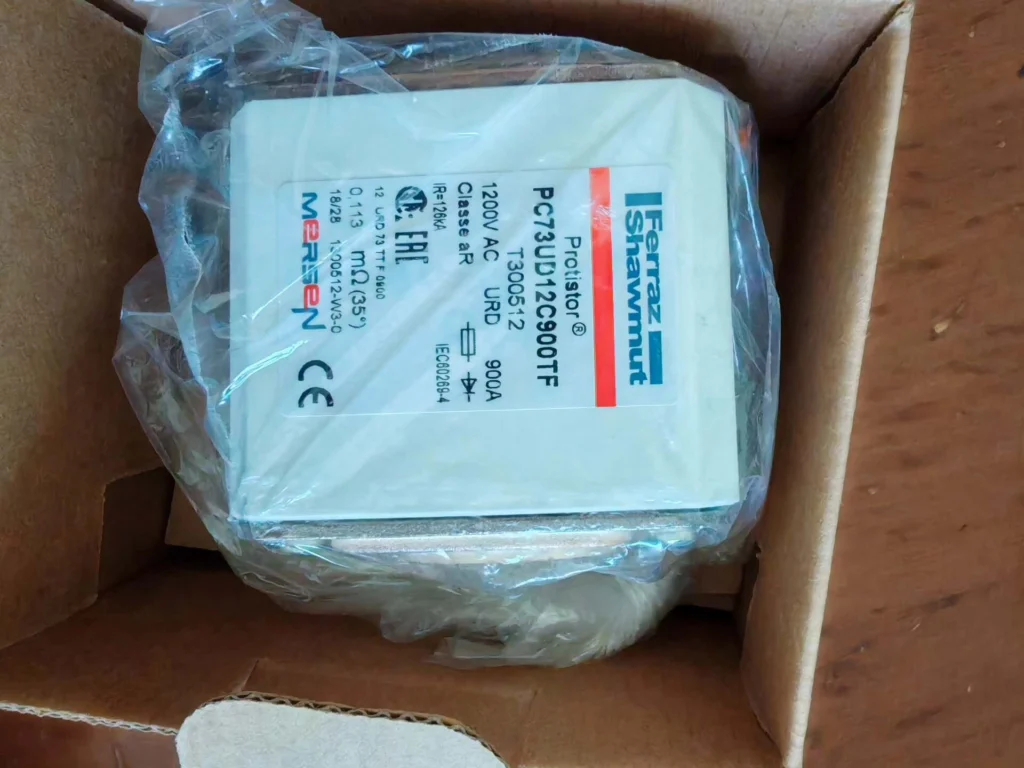 Mersen PC73UD12C900TF Fuse