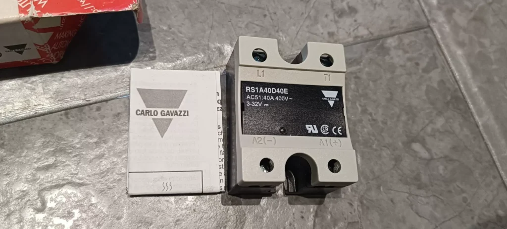 Carlo Gavazzi RS1A40D40E Solid State Relay thumbnail