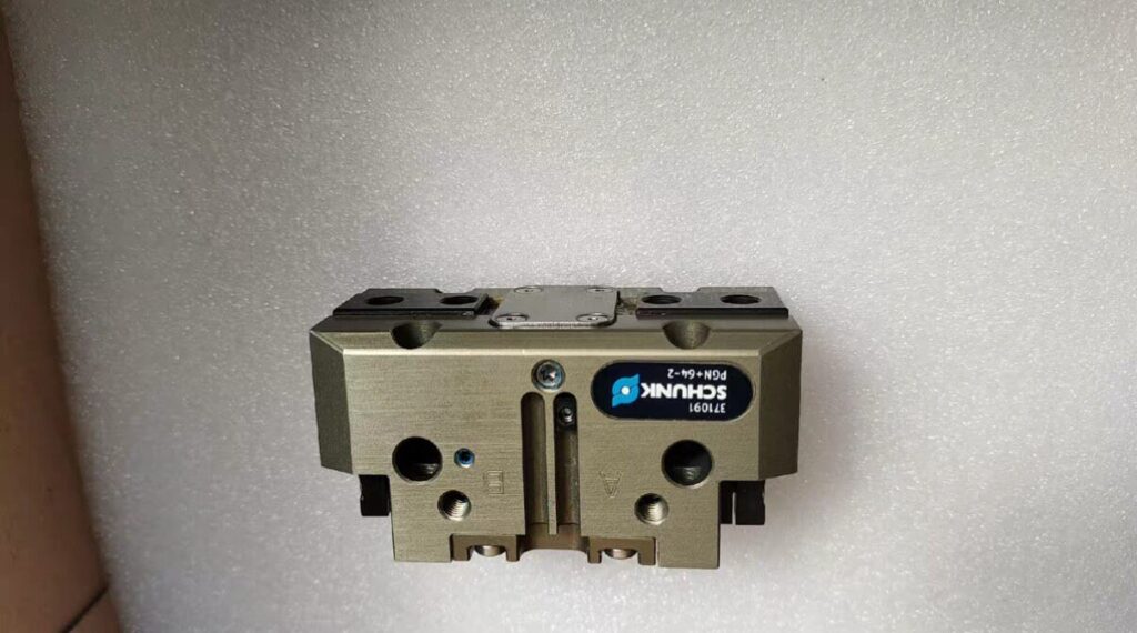 SCHUNK PGN-plus 64-2 Gripper