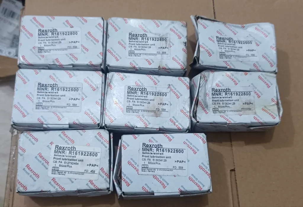 Bosch Rexroth R161922500 Valve thumbnail