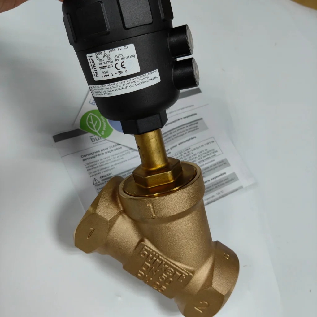 Burkert 01251 Valve