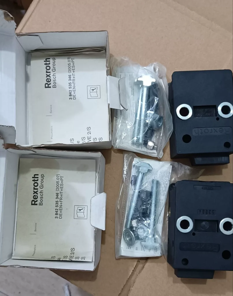 Bosch Rexroth 3842515956/53884 Valve