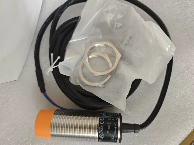 ifm Inductive Proximity Sensor II0012