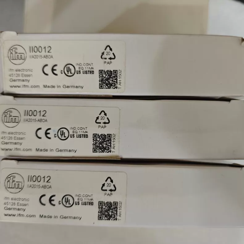 ifm Inductive Proximity Sensor II0012 thumbnail