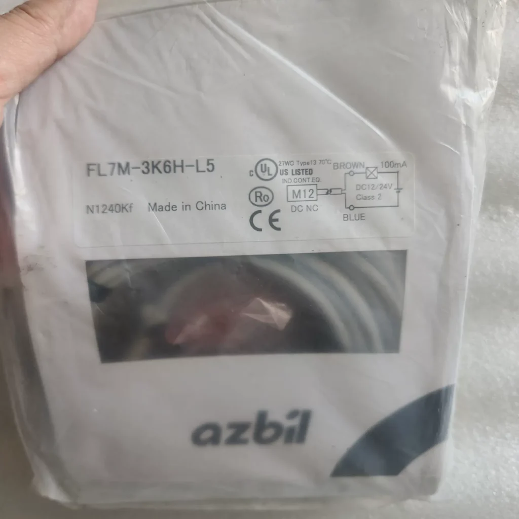 Azbil Proximity Sensor FL7M-3K6H-L5 thumbnail