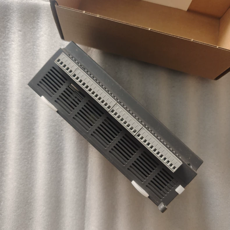 Delta PLC Controller DVP60ES200R thumbnail