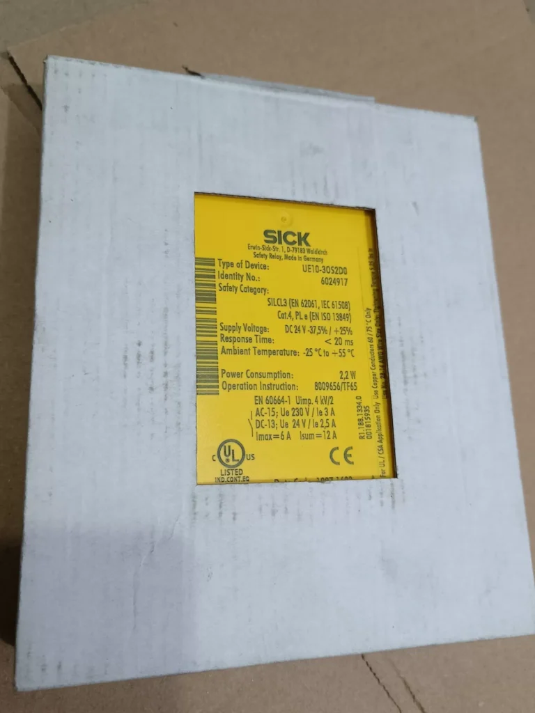 SICK UE10-30S2D0 Safety Relay