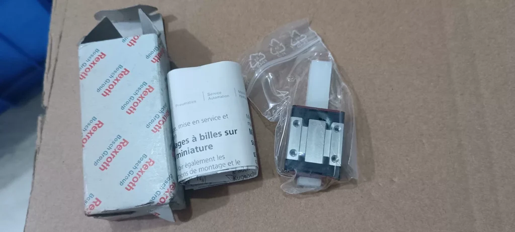 Bosch Rexroth R044221301 Linear Guide thumbnail