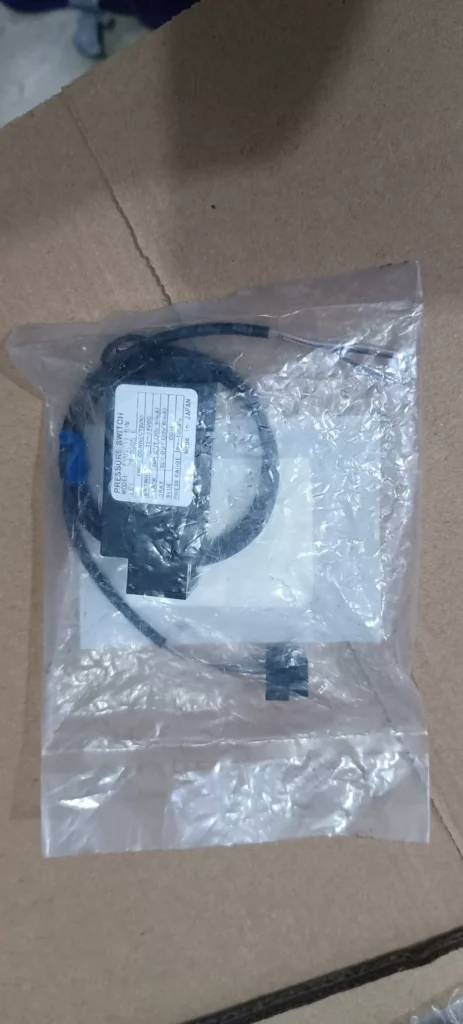 PISCO VUS011-NW Pressure Switch thumbnail