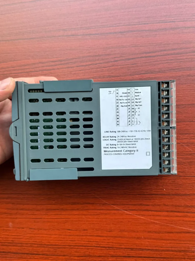 Eurotherm 2408F Controller thumbnail