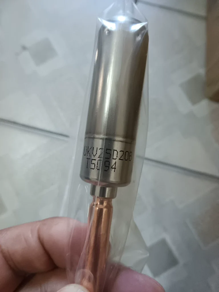 Saginomiya Electronic Expansion Valve UKV25D208