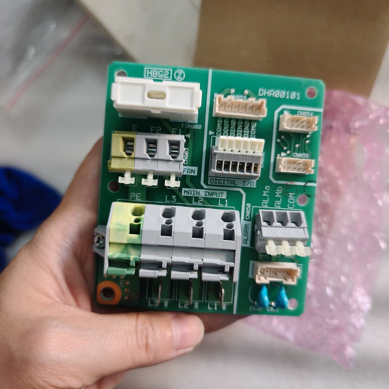 Daikin Terminal Control Board 1658123 thumbnail
