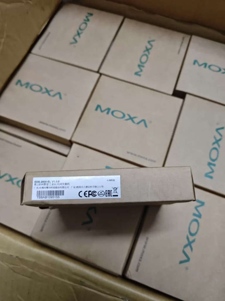 Moxa EDS-2005-EL Unmanaged Ethernet Switch thumbnail