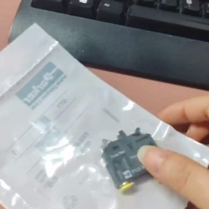 Parker PXB-B392. Valve