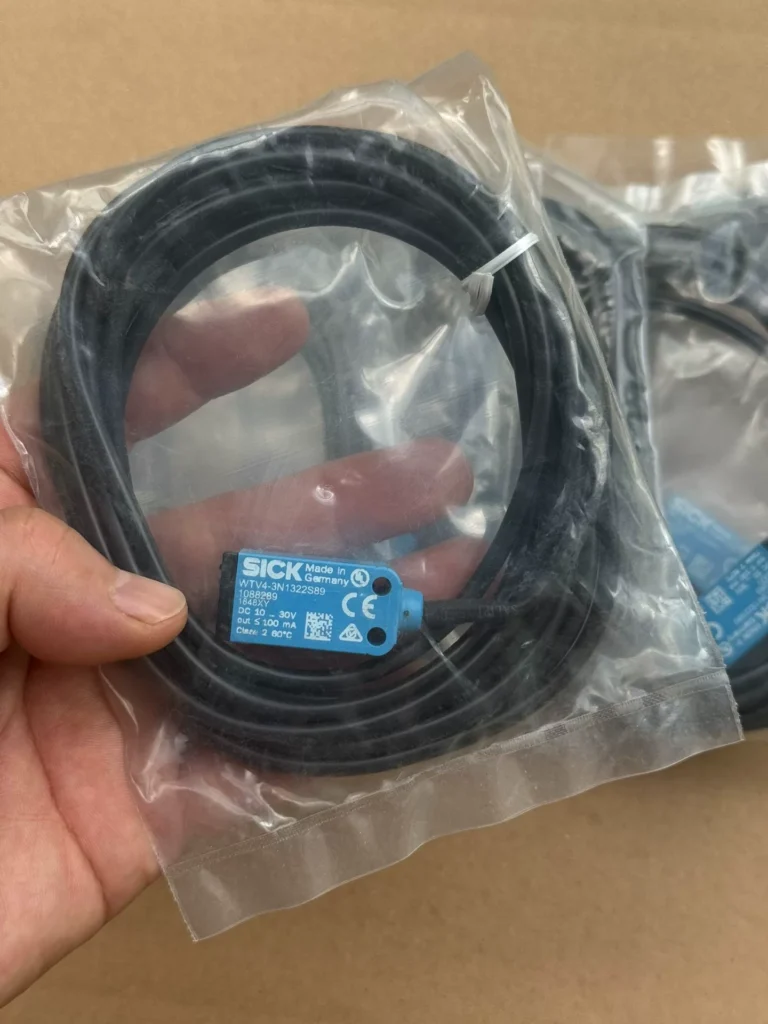 SICK WTV4-3N1322S89 Sensor thumbnail
