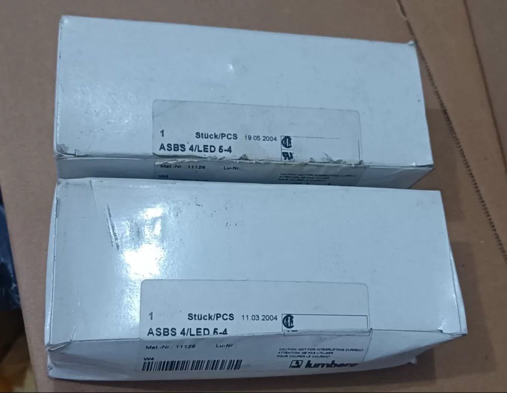 Lumberg ASBS 4/LED 6-4 Sensor Distribution Box thumbnail
