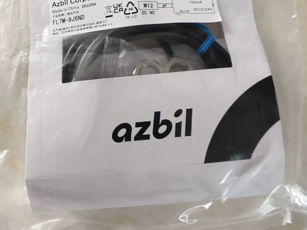 Azbil FL7M-8J6ND Proximity Sensor