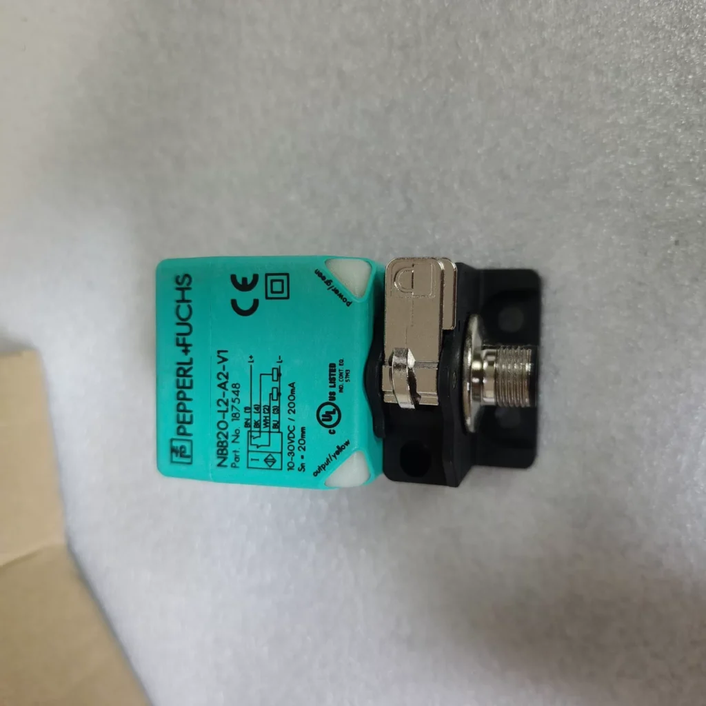 Pepperl+Fuchs Sensor NBB20-L2-A2-V1 thumbnail