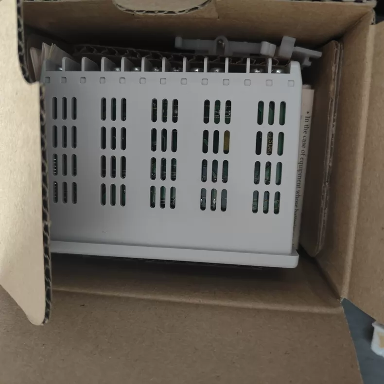 Azbil C35TC0UA21D0 Temperature Controller thumbnail