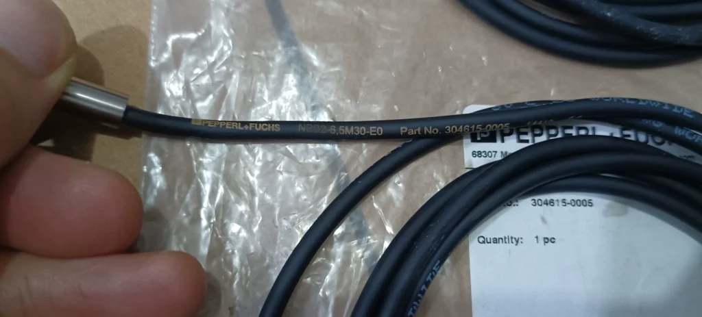 Pepperl+Fuchs NBB2-6.5M30-E0 Proximity Sensor thumbnail
