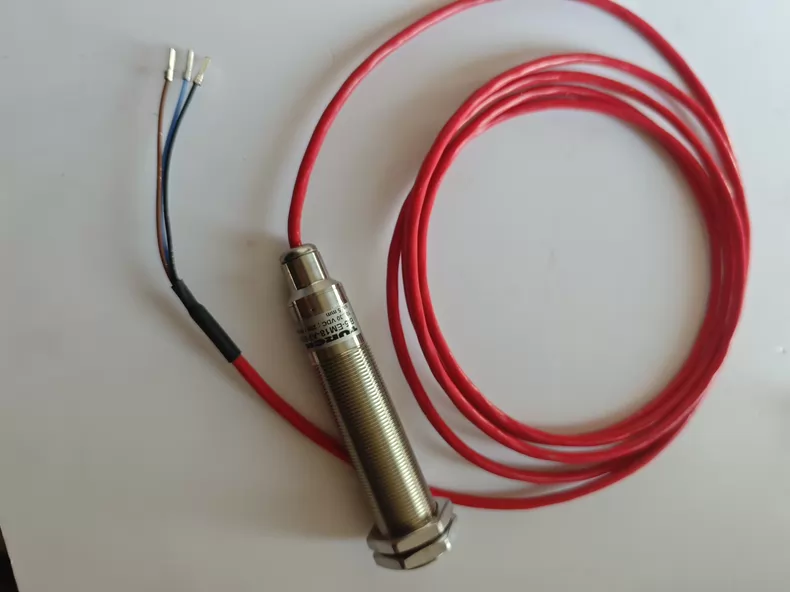 TURCK Sensor BI5-EM18-AP6/S907 thumbnail