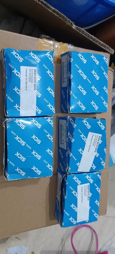 SICK WT100-P3419 Photoelectric Sensor thumbnail