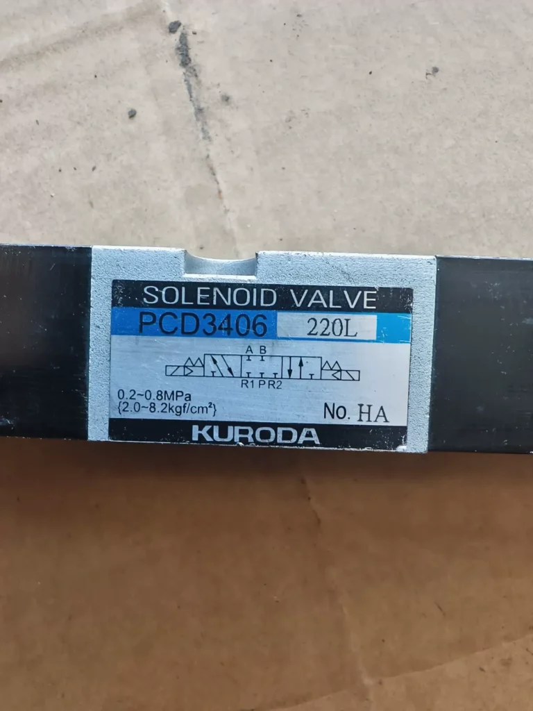 Kuroda Precision Industries PCD3406-220L Solenoid Valve