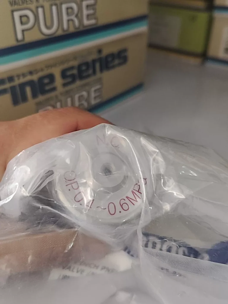 Fujikin S4PDVN-VM-C-P Diaphragm Valve thumbnail